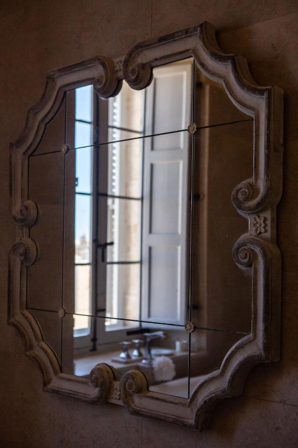 Palazzino Birgu Host Family Bed And Breakfast Exterior foto